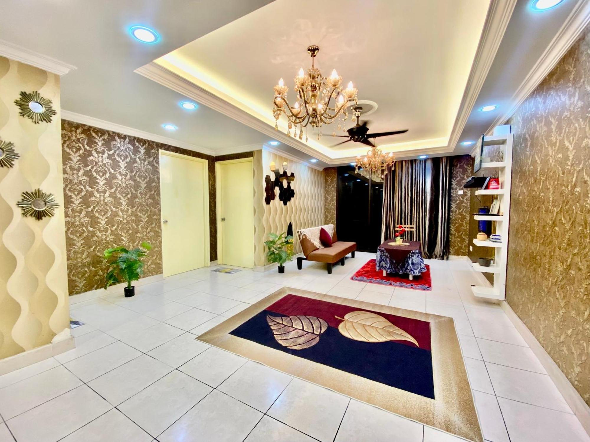 Putravilla Condominium Lovely & Spacious With Public Pool Kampong Kerdas Екстер'єр фото